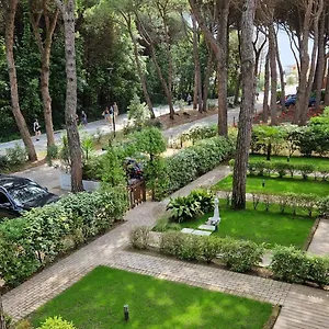 https://villa-gardenia.hotelinveneto.com