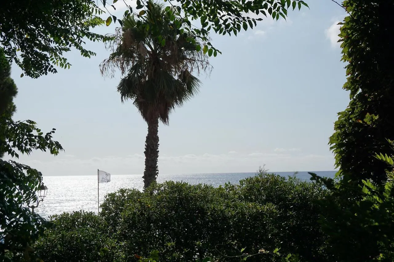 Hotel Beau Rivage Alassio 3*,